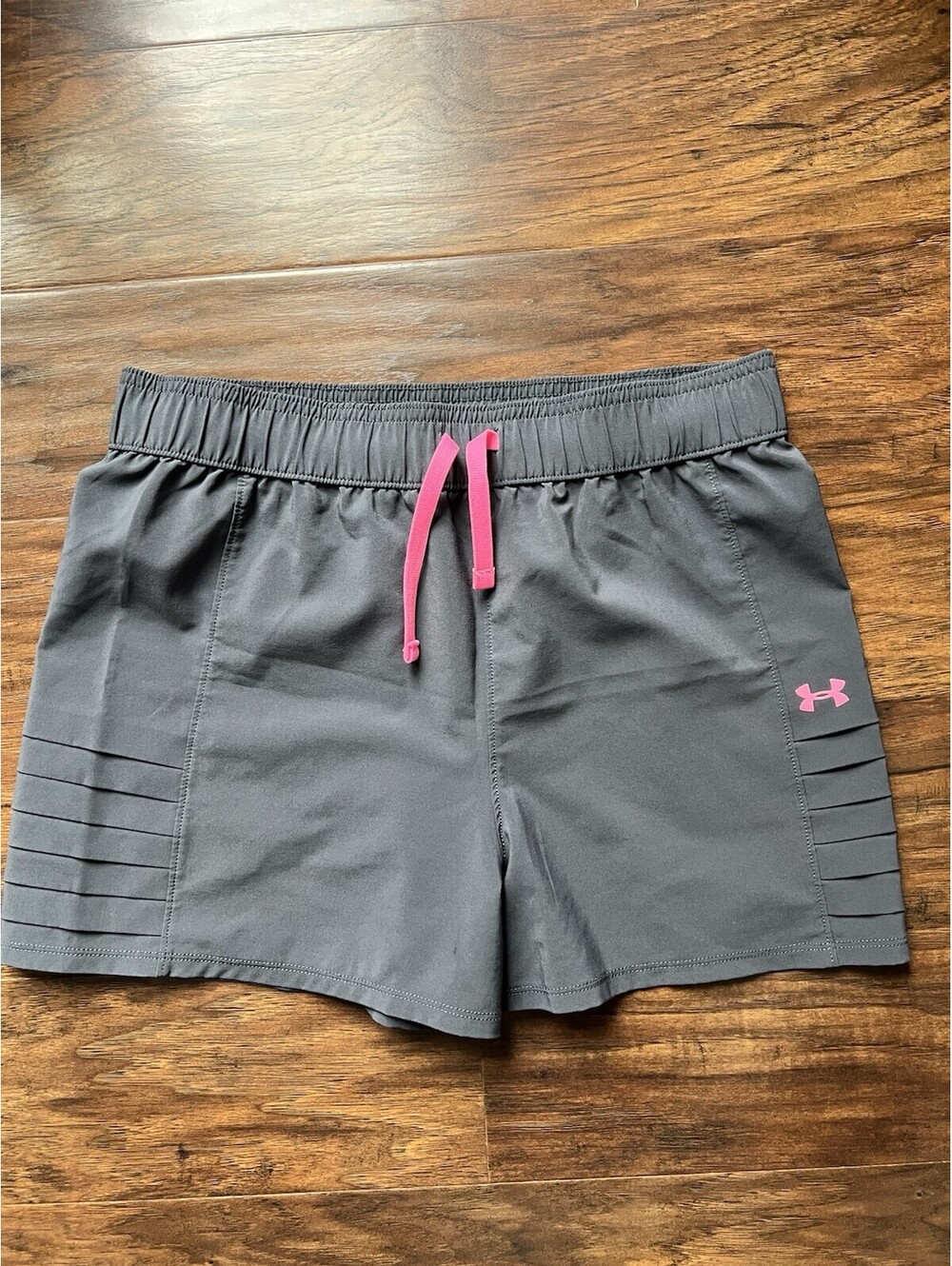 Under Armour Shorts Youth Large Dark Gray Athletic Gym Workout Running